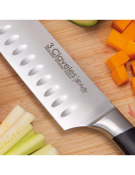 3Claveles_Cuchillo_Santoku_Toledo