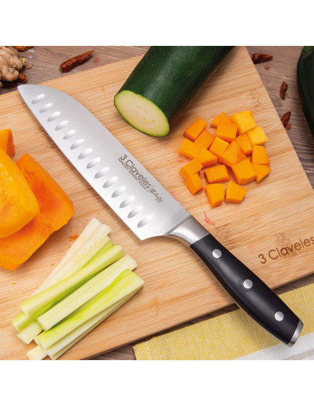3Claveles_Cuchillo_Santoku_Toledo