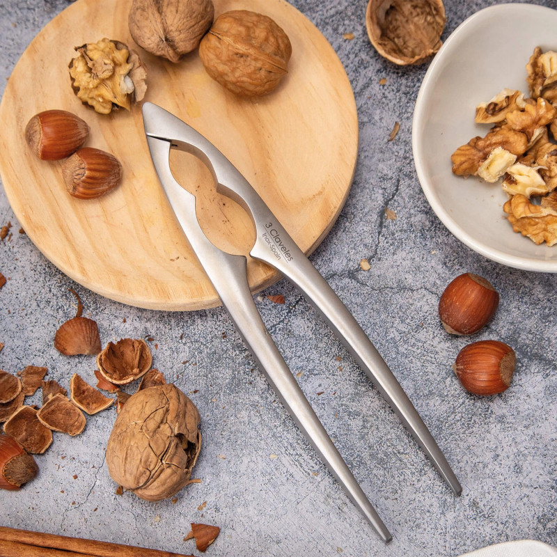 Stainless Foged Nutscracker | 3 Claveles