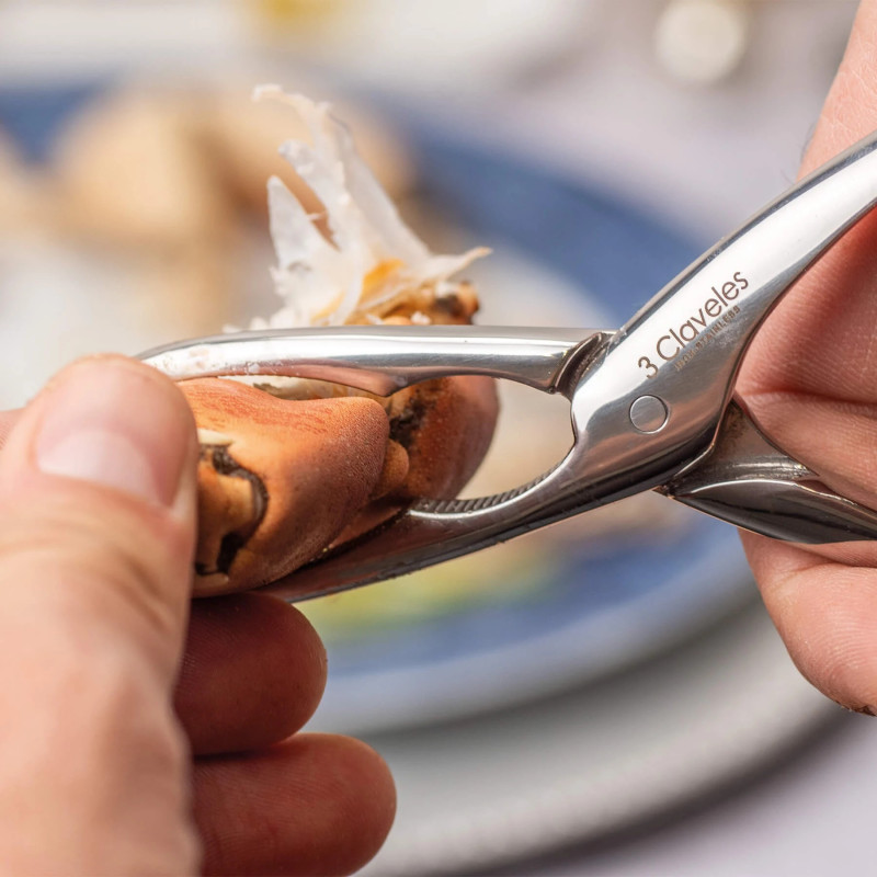 Forged Fish Cutter | 3 Claveles