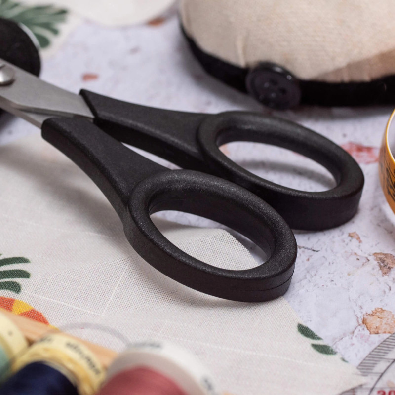 Multi Purpose Scissors | 3 Claveles