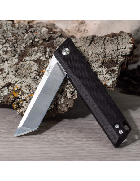 Tanto Pocket Knife